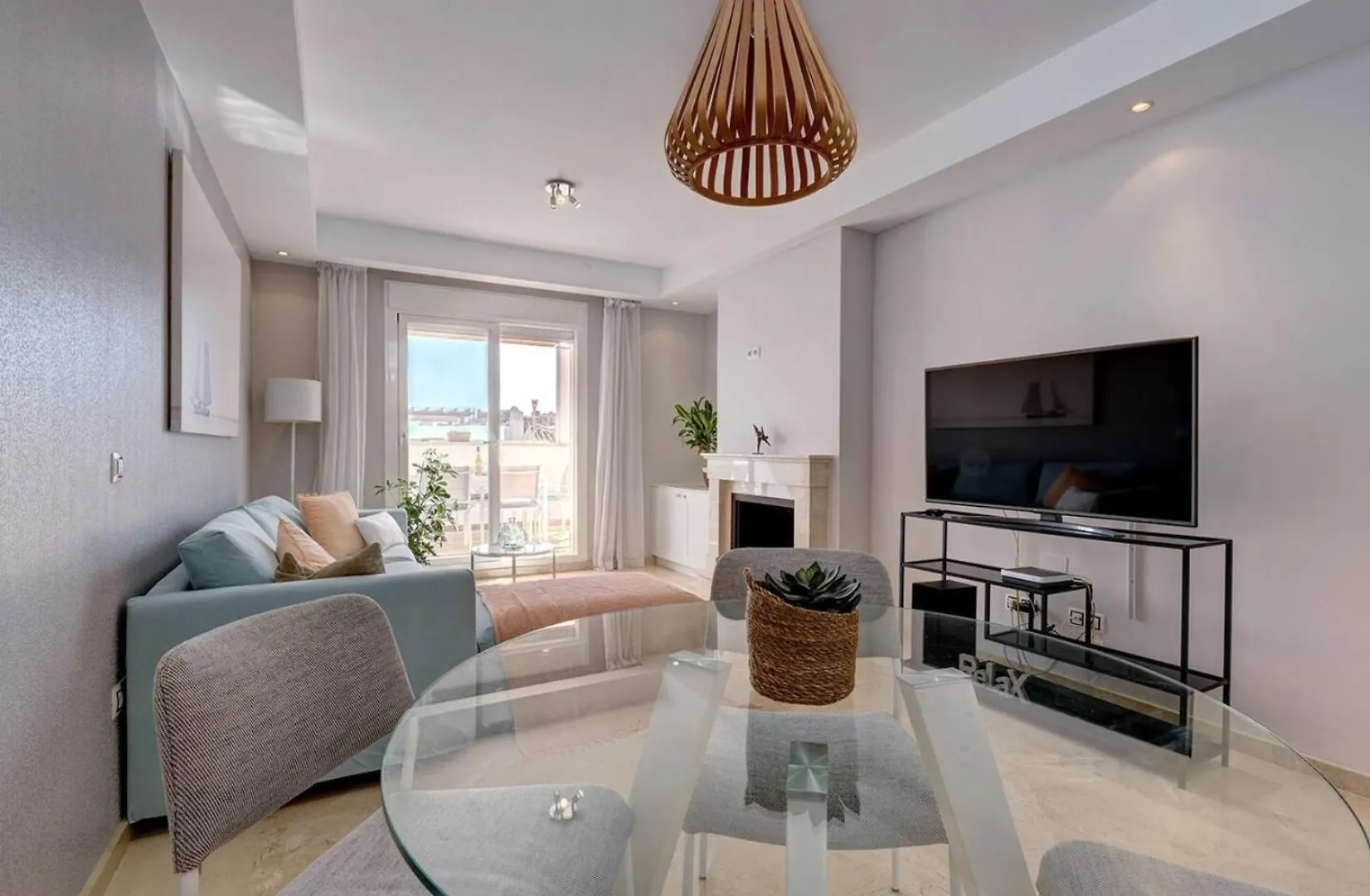 Aloha Terraced House Apartment Marbella